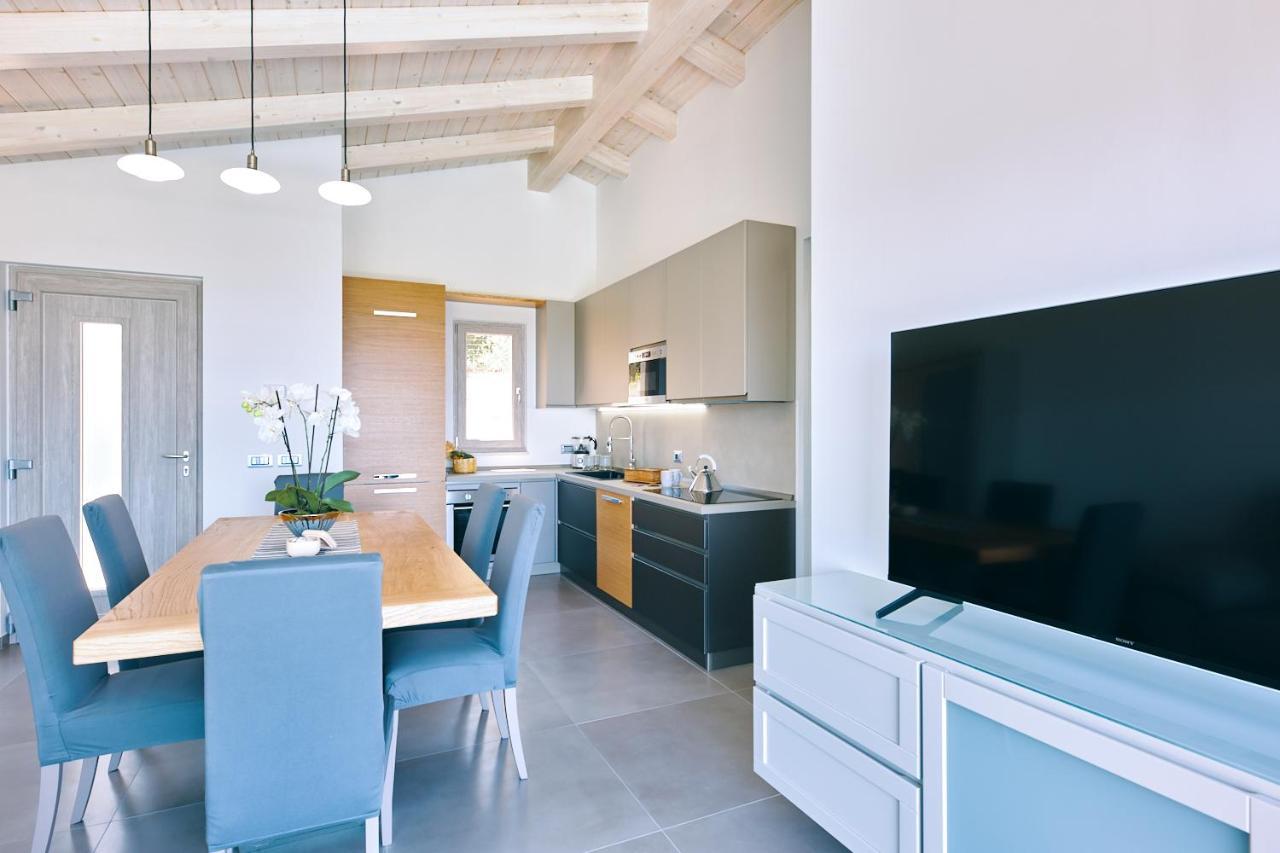 Residence Villa Rosi Laureana Cilento Eksteriør billede