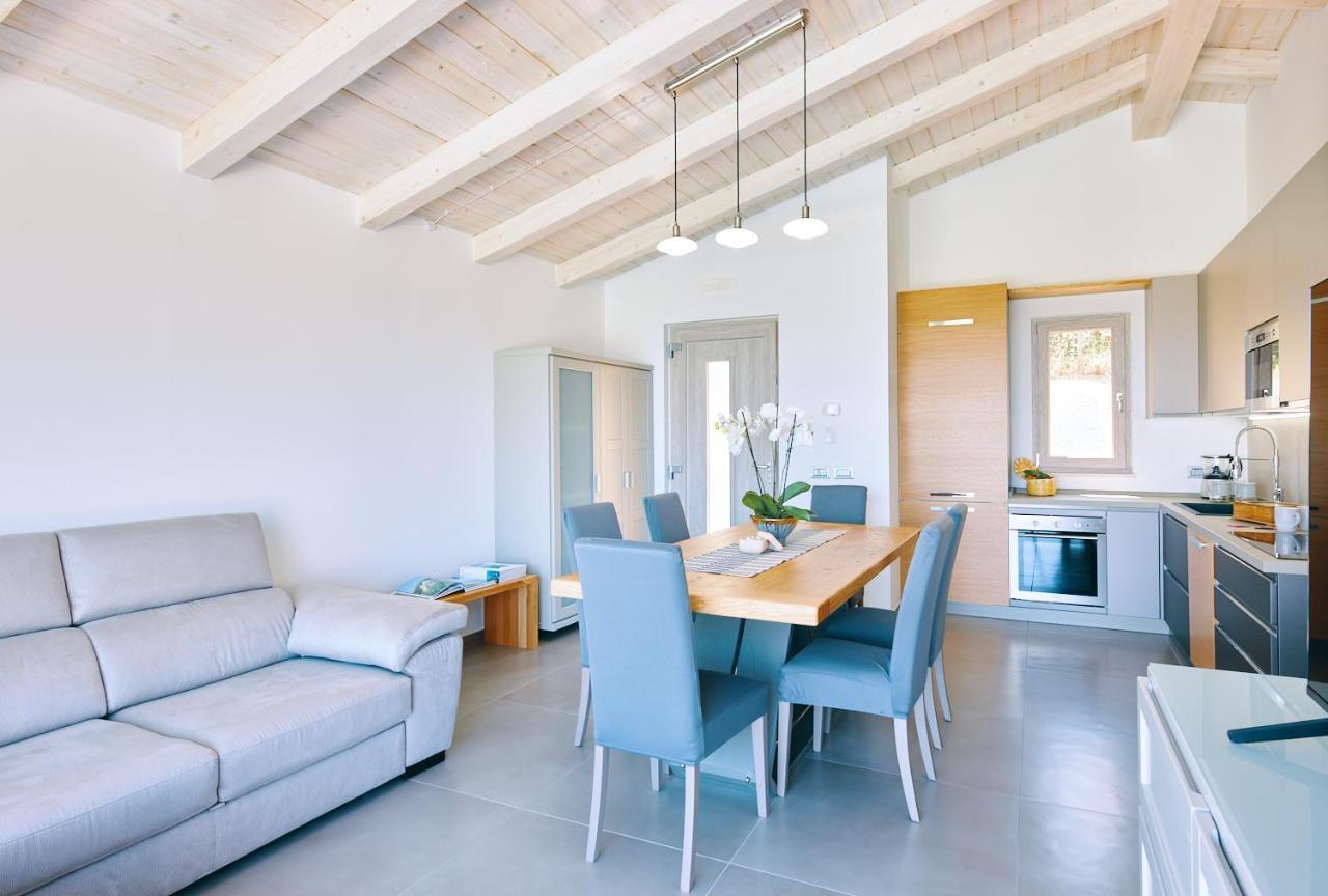Residence Villa Rosi Laureana Cilento Eksteriør billede