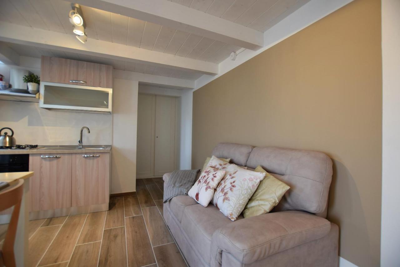 Residence Villa Rosi Laureana Cilento Eksteriør billede